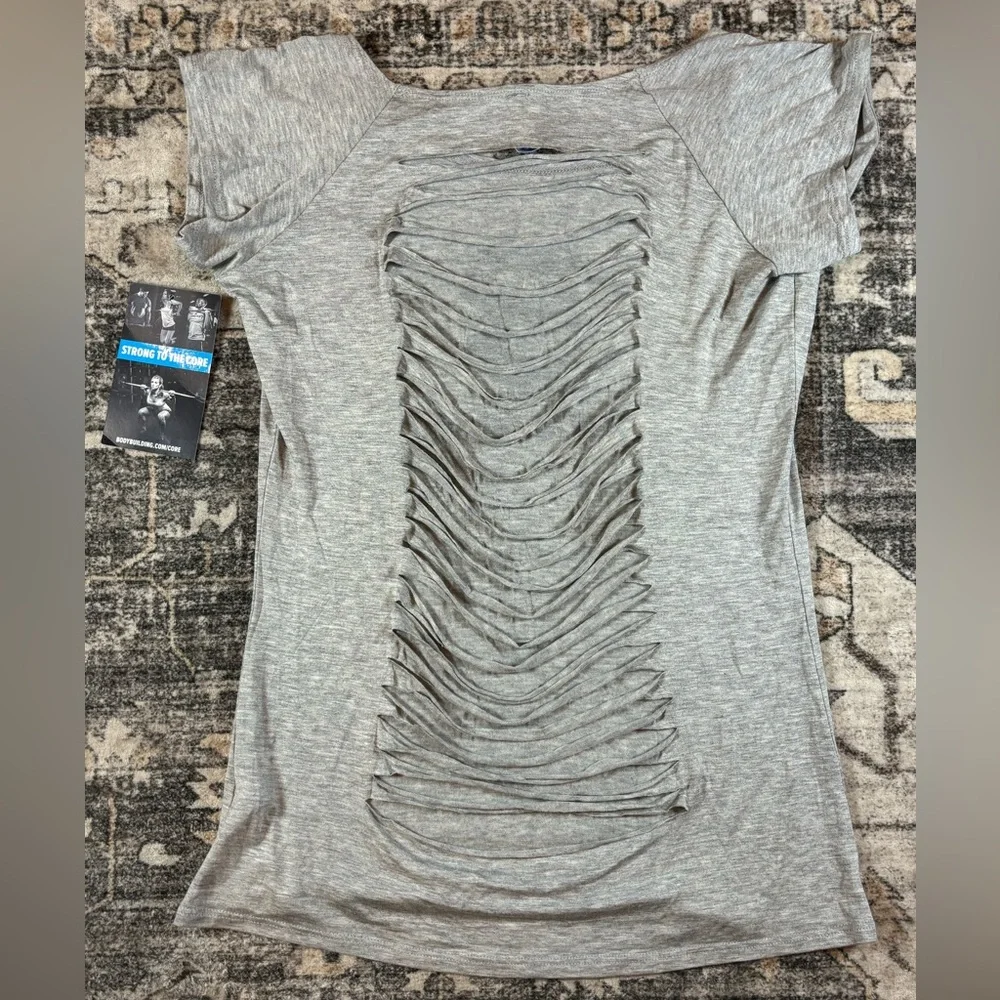 Bodybuilding.com Gym Top T-Shirt Cut Outs and 2 Tank Tops Bundle Women’s Size LG - Picture 3 of 7